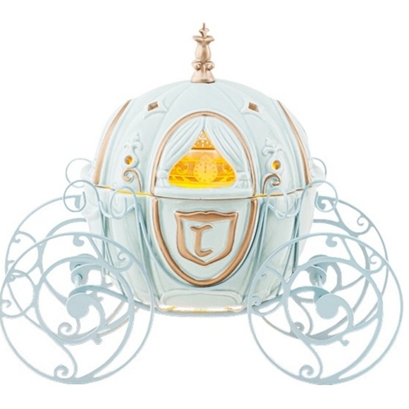 New Scentsy Cinderella’s Carriage Warmer - Picture 10 of 10